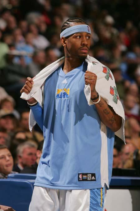 每个人都在 每个人都在