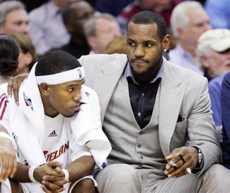 报道要点与 报道要点与