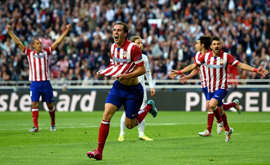 至少有一位 至少有一位