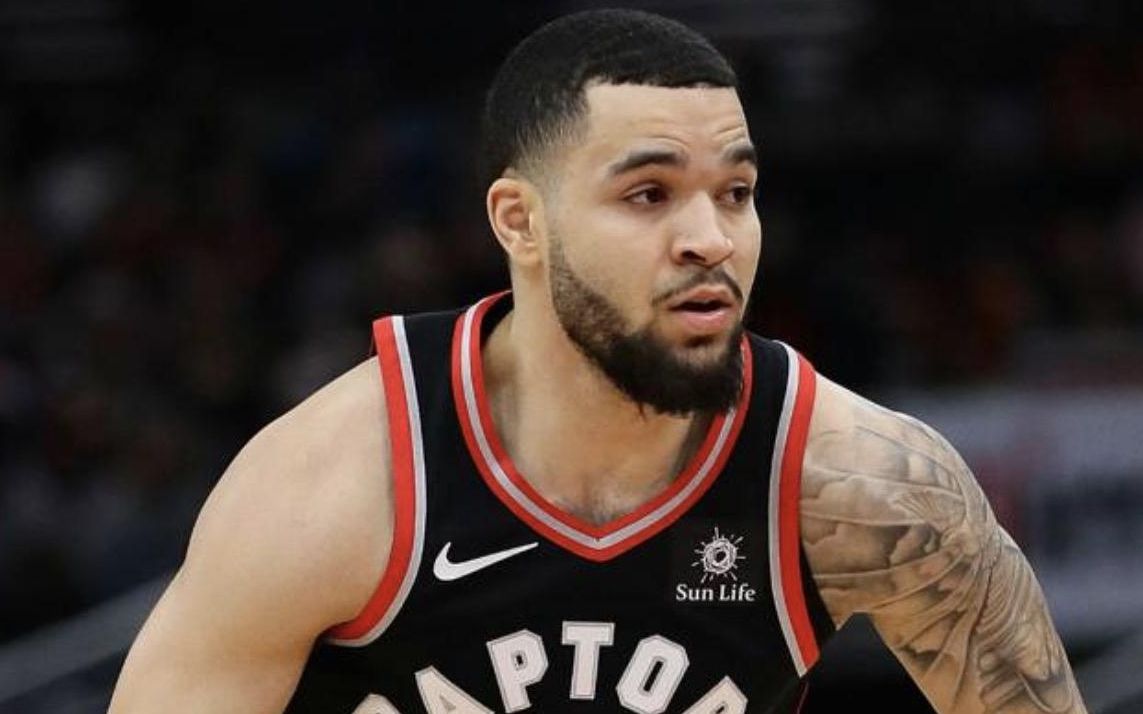 牌桌上的每 牌桌上的每